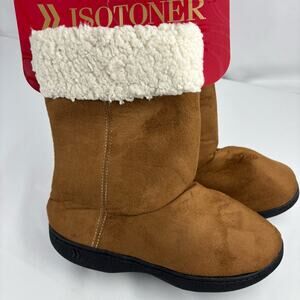 NWT Isotoner Caramel Brown Ankle Slipper Boots w Cream Color Lining, Size 6.5-7